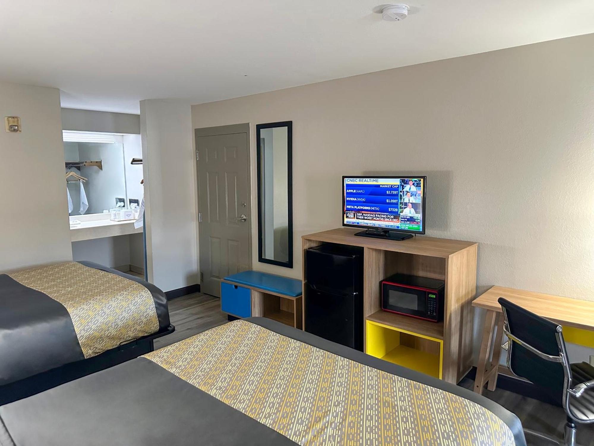 Days Inn & Suites By Wyndham Opelousas Extérieur photo