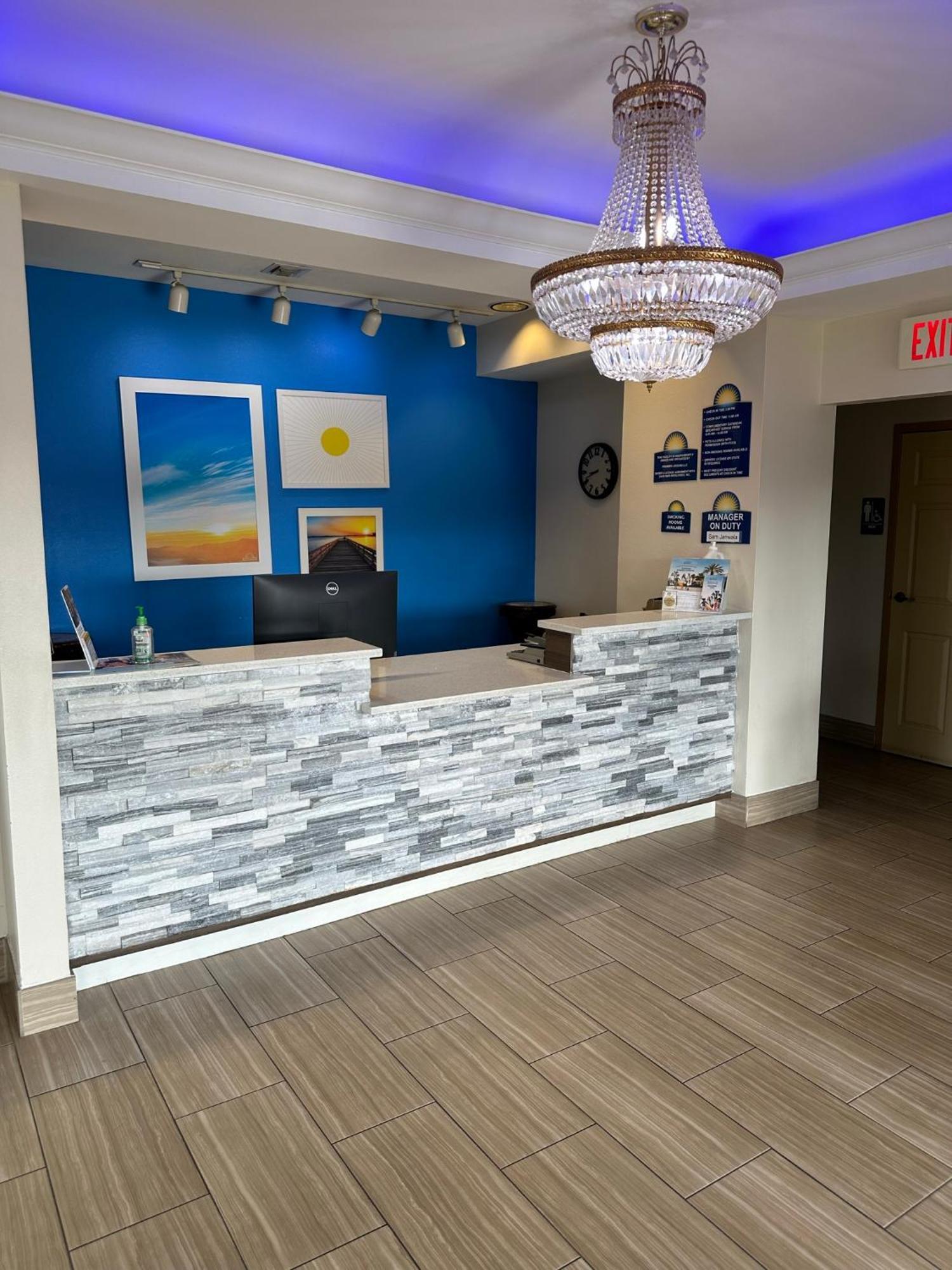 Days Inn & Suites By Wyndham Opelousas Extérieur photo