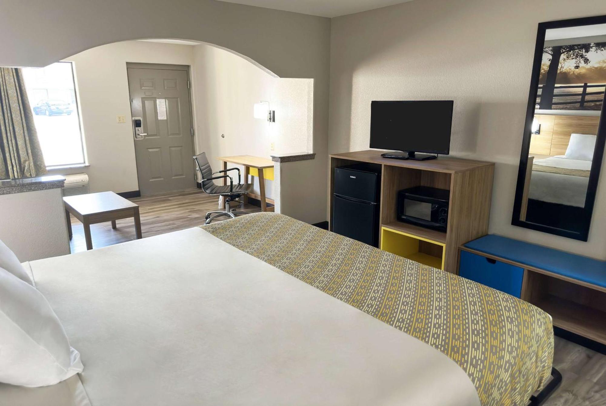 Days Inn & Suites By Wyndham Opelousas Extérieur photo